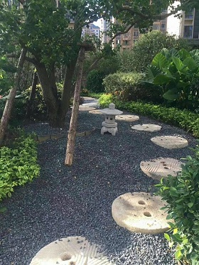 绿化覆盖散铺小黑石子/园林设计黑色砭石/园林铺装旅游项目策划